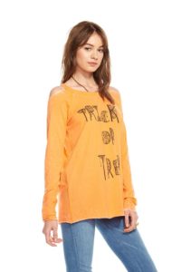 cw6582-cha1817-blaze-side_1024x1024